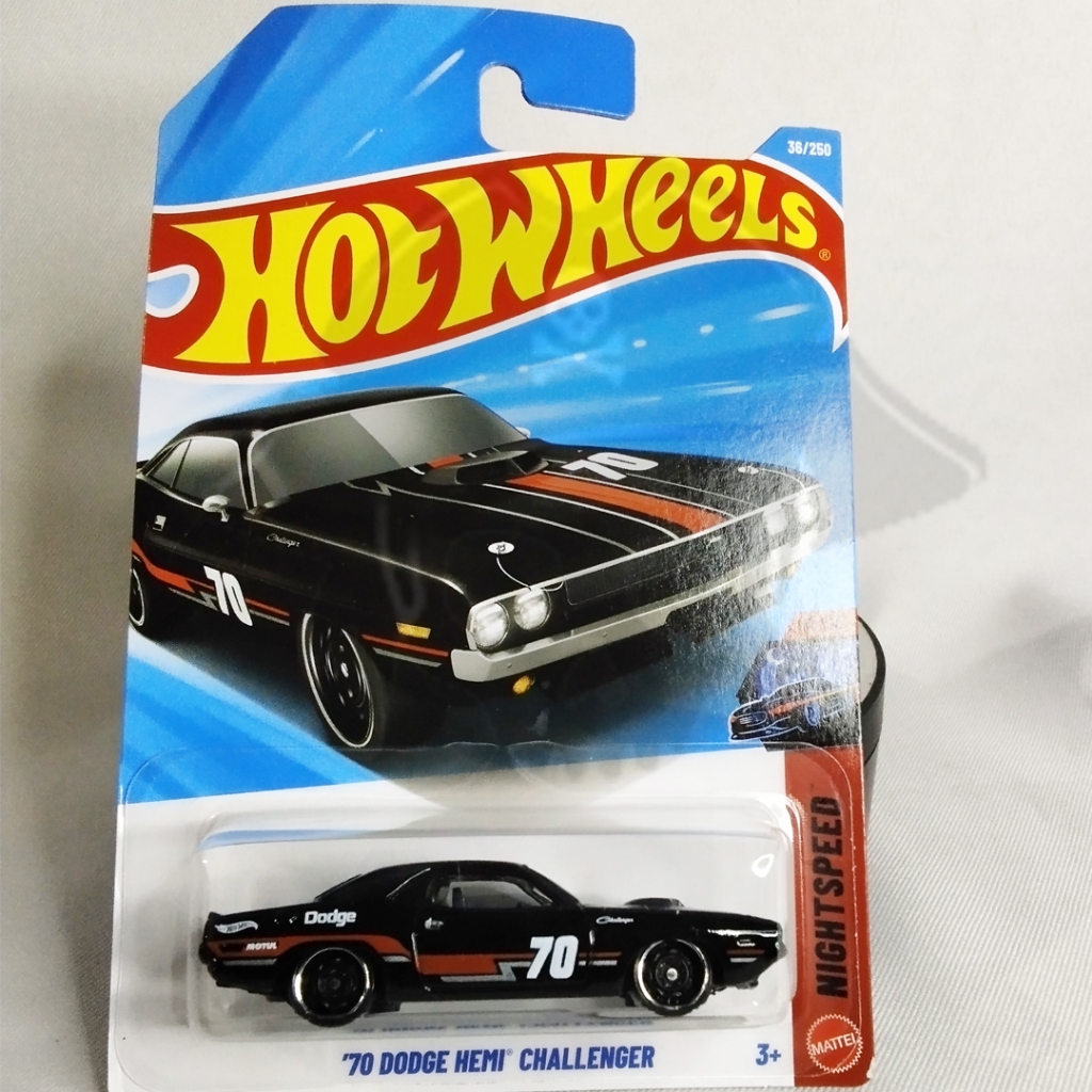 DIECAST HOTWHEELS REAL CARS 70 DODGE HEMI CHALLENGER , HOTWHEELS DODGE CHALLENGER
