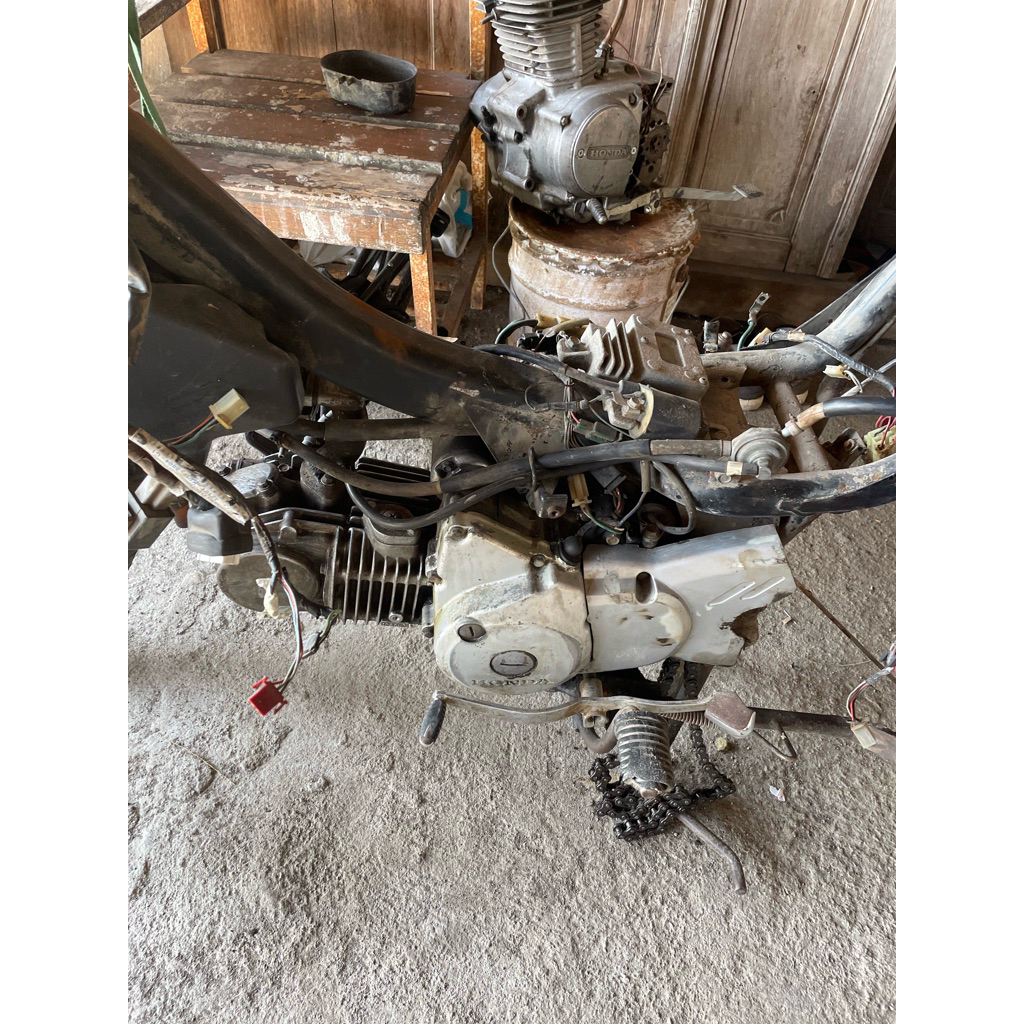 mesin karisma125 set pengapian kabel body