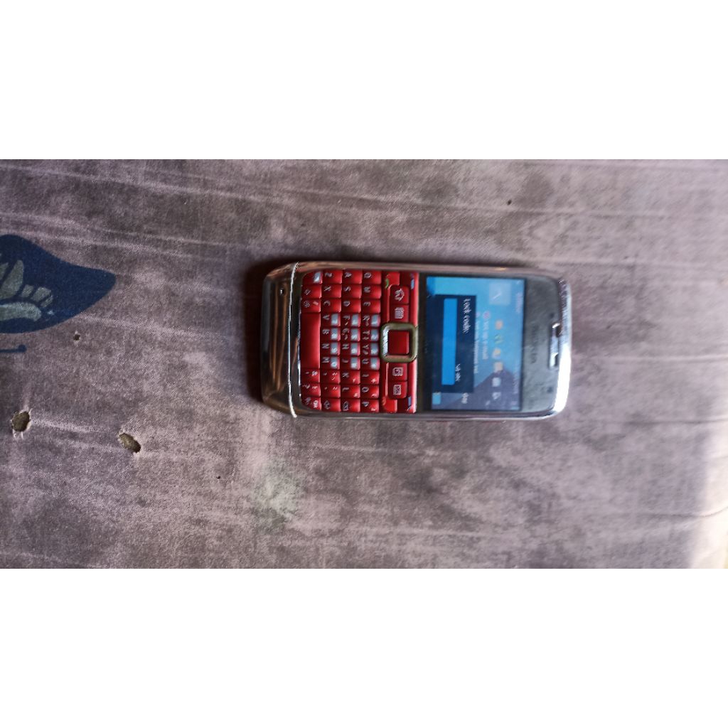 NOKIA E71 NORMAL SECOND baca depskripsi ya kak minusnya ada di depskripsi