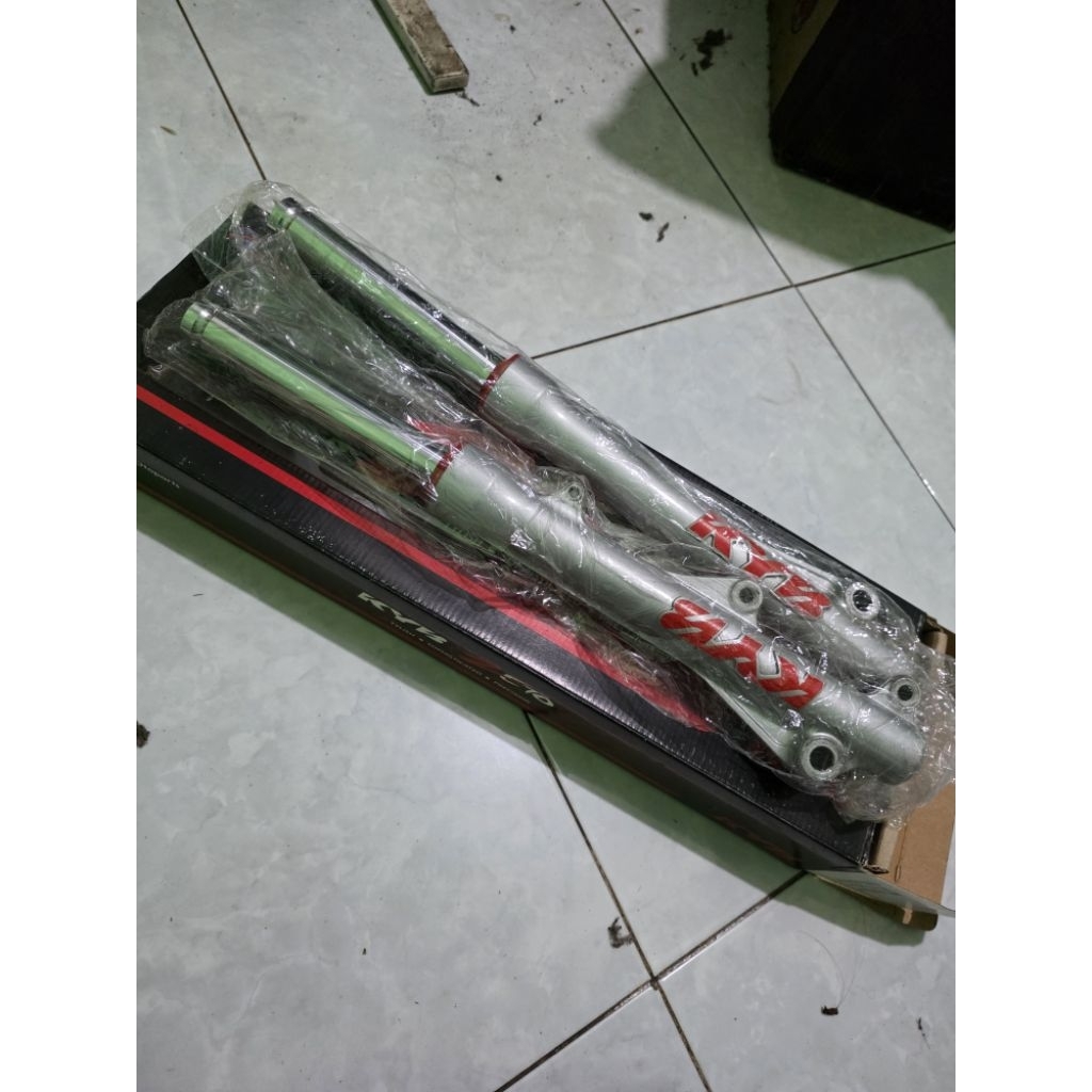 Shock Depan Honda KYB Zeto Vario Beat