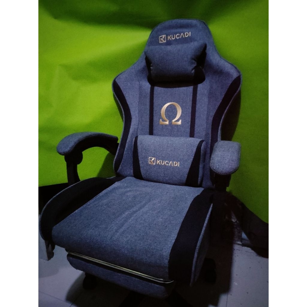 Kursi gaming kuca