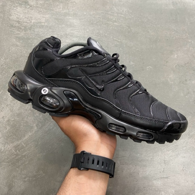 [Size 45] Rare Nike Air Max TN Plus ‘Triple Black’ 604133-050 Second Kondisi Mulus Nominus. Harga Ba