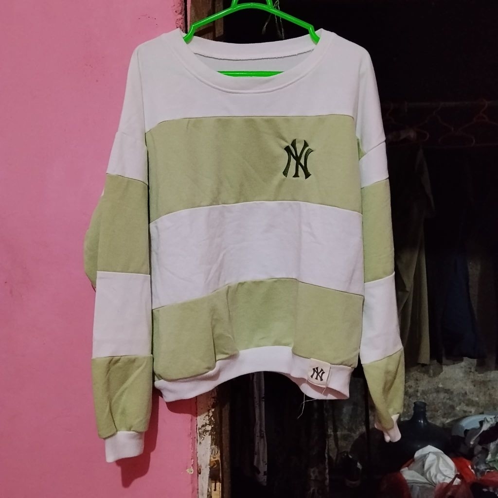 sweater ny