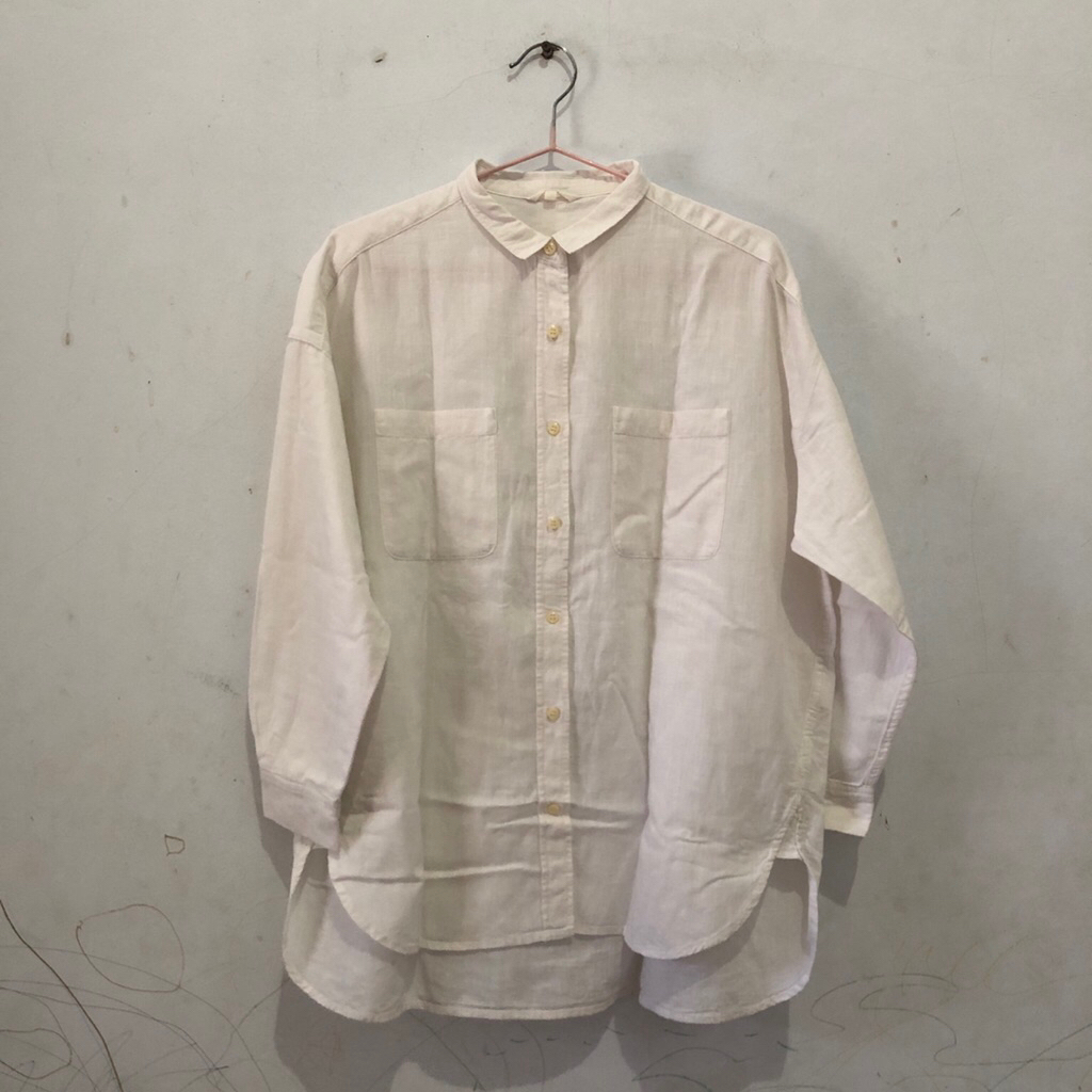 STUDIO CLIP KEMEJA LINEN LONGBACK