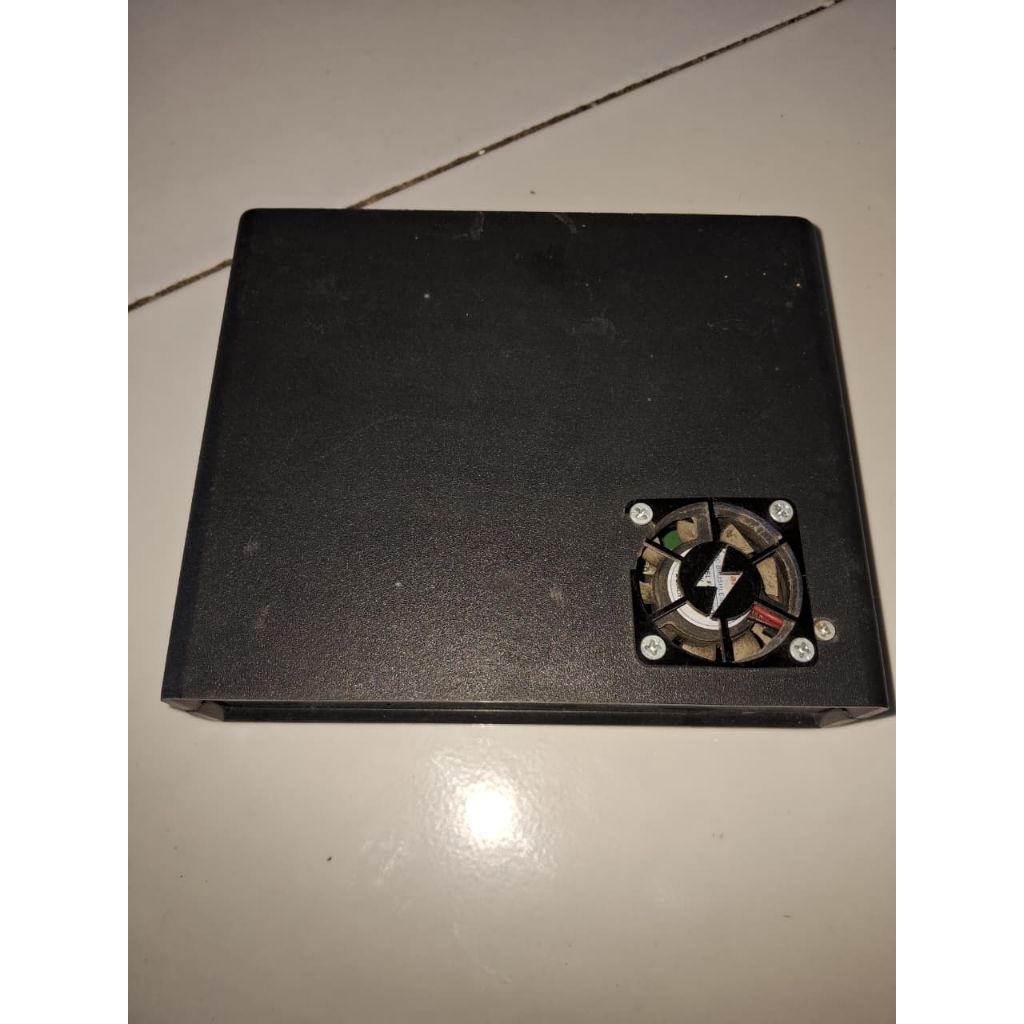 STB HG680P v2 Openwrt Armbian CasaOs