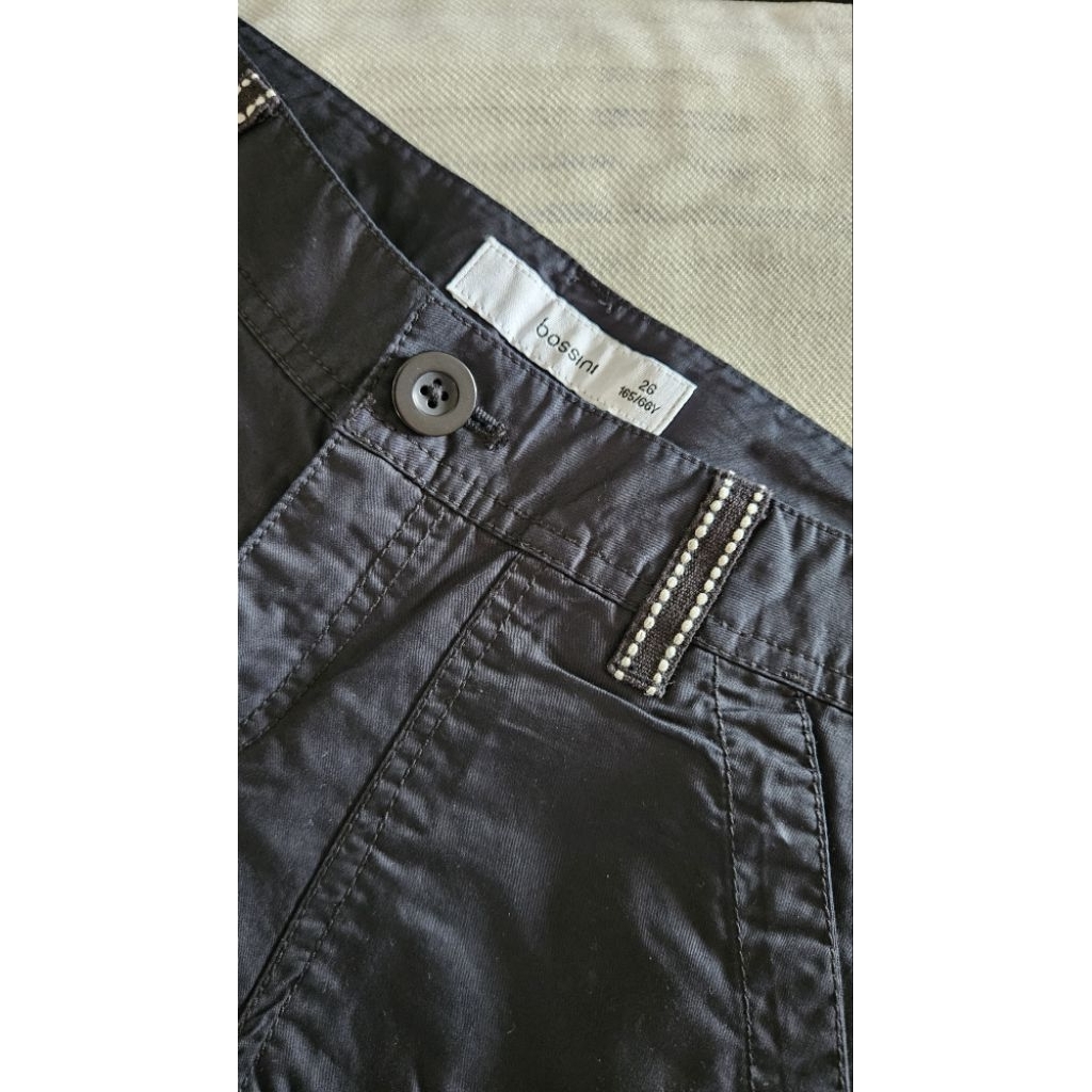 PRELOVED Bossini Black Shorts | Celana Pendek Hitam Wanita | Casual | Like New