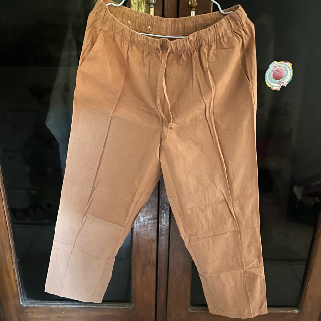 Preloved Celana Rileks Katun Ankle Uniqlo
