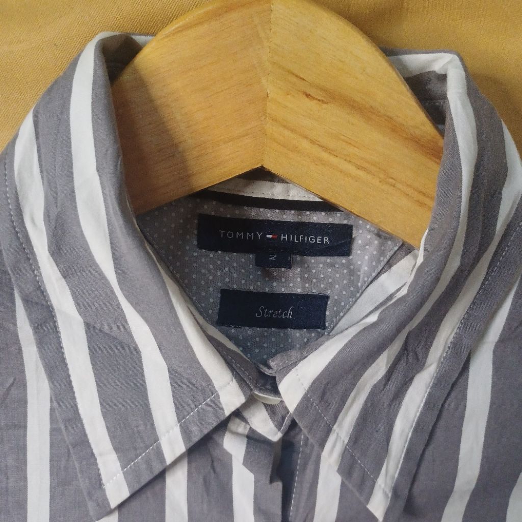 Kemeja Wanita Lengan Panjang "TOMMY HILFIGER" Preloved ( like new )