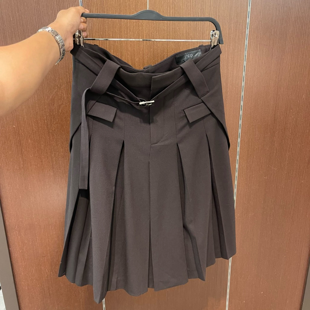 Rok Midi Rempel ZARA Women Jastip (jasa titip)