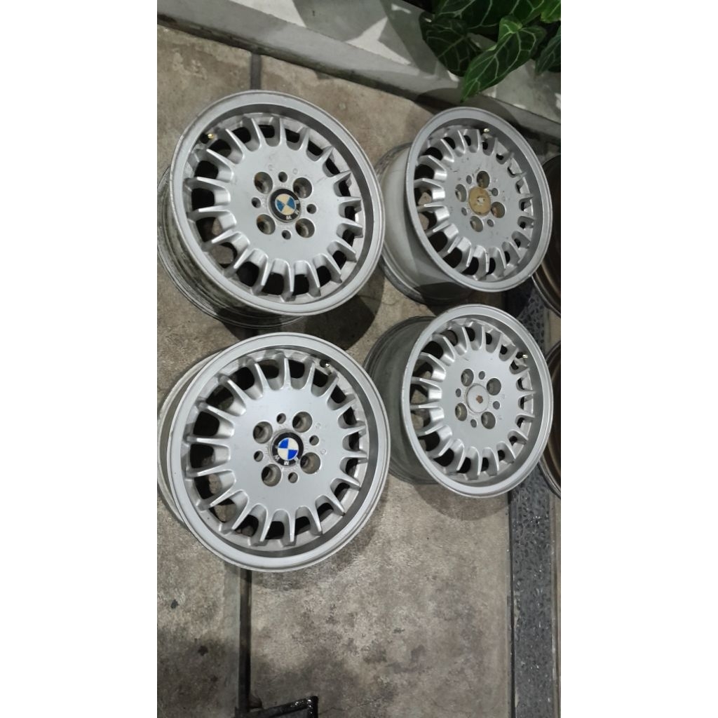 velg bmw e30 4x100