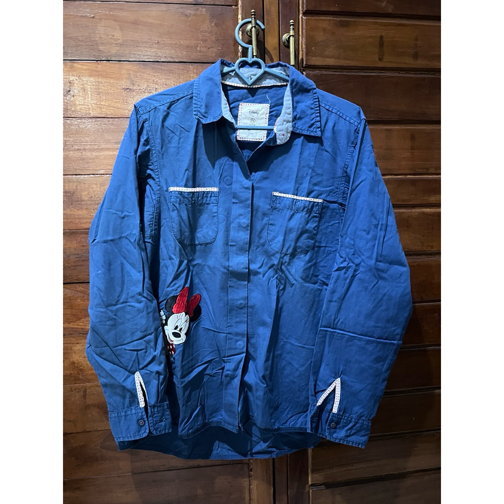 kemeja nevada disney biru