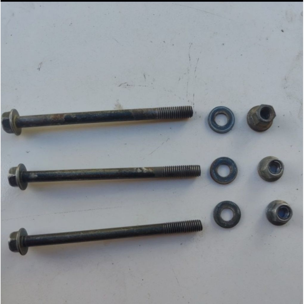 baut pangkon dudukan mesin fizr force1 alfa sigma original