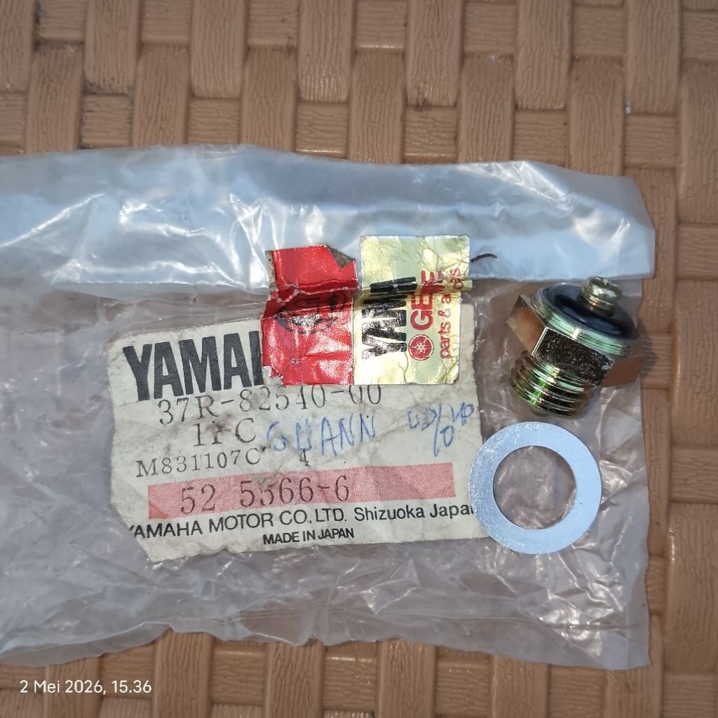 Yamaha YJ1 YJ2 YG5 YL2 L5T YB100 YJ1K YL2CM Neutral Switch NOS P/N 37R-82540-00