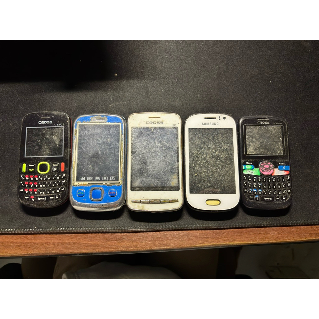 HP Rusak / Mati Total – Cocok untuk Sparepart atau Servis (dijual satuan)