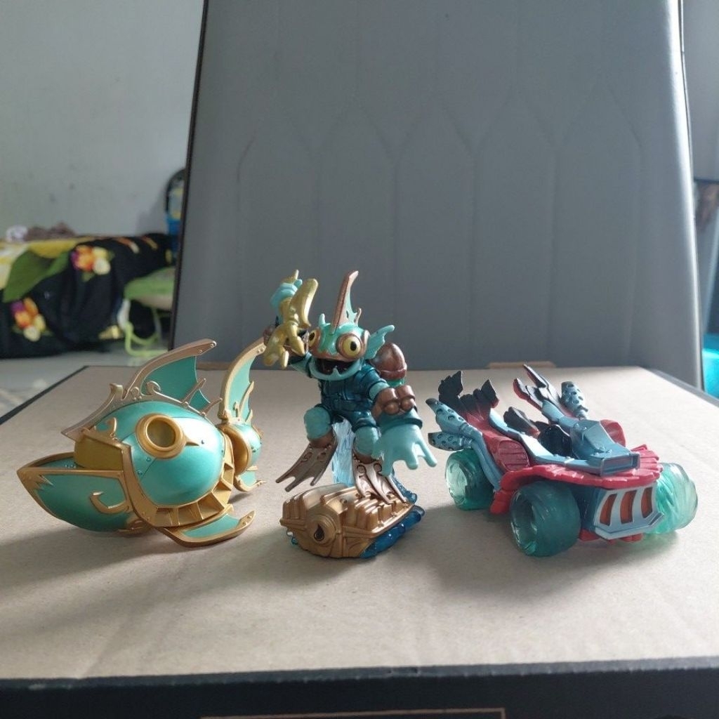 Skylanders figure harga satuan