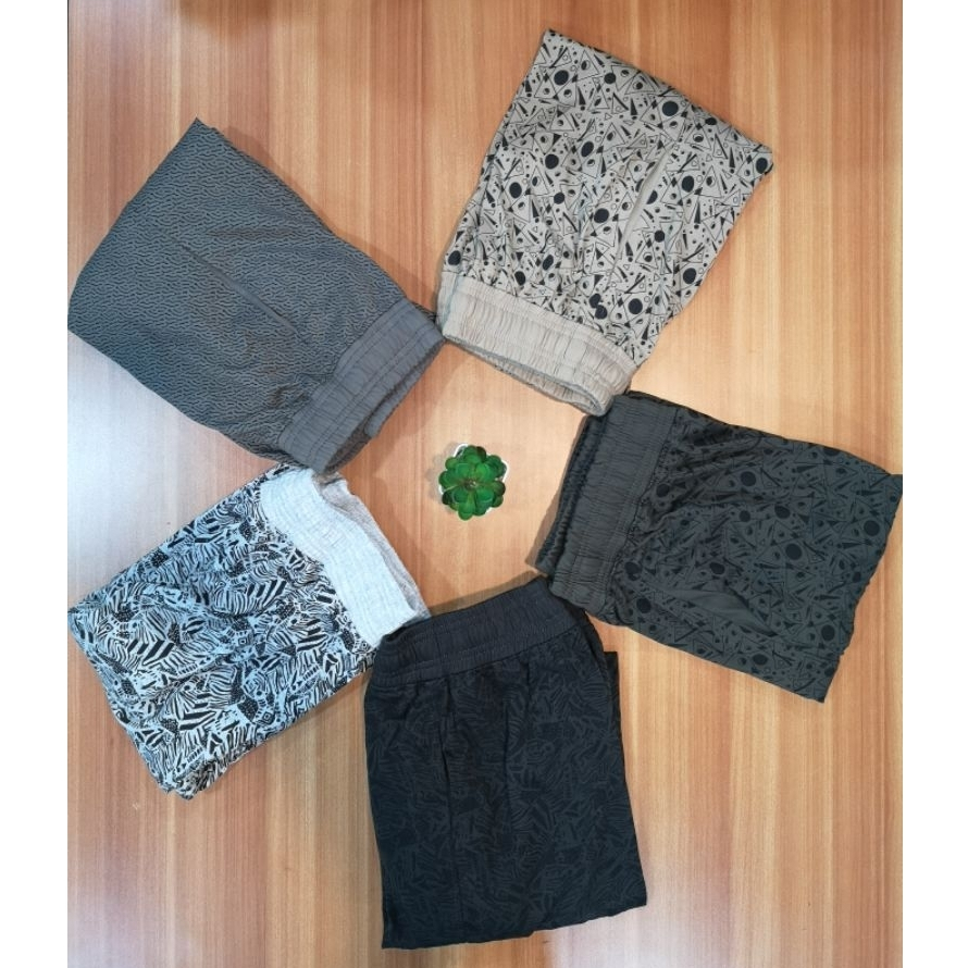 Celana Pendek Cowok Kolor Motif Benri Super Big 5Xl-7Xl