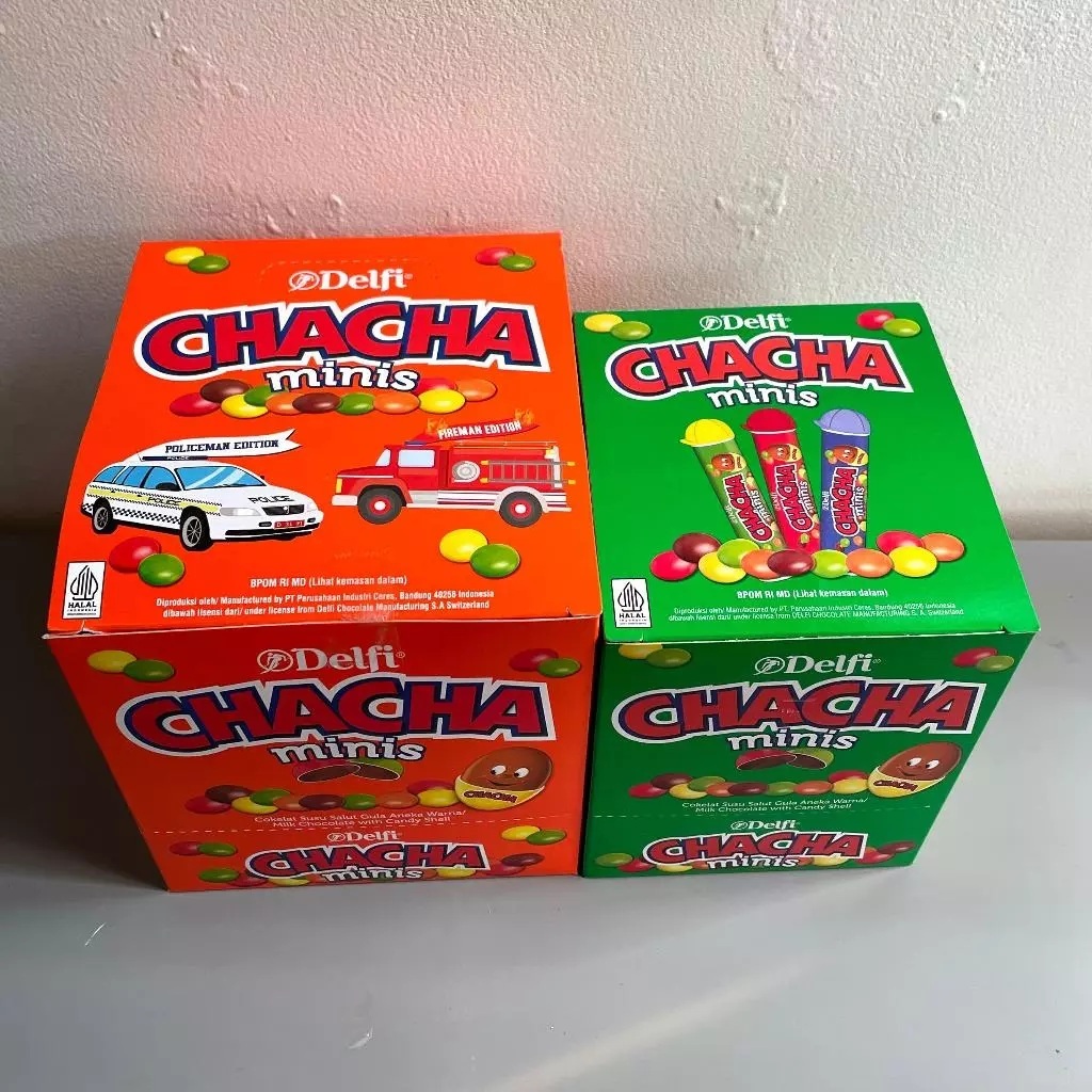 (PER BOX) DELFI CHACHA MINIS TUBE & HATS - Coklat Susu Aneka Warna 25gr x 12pcs