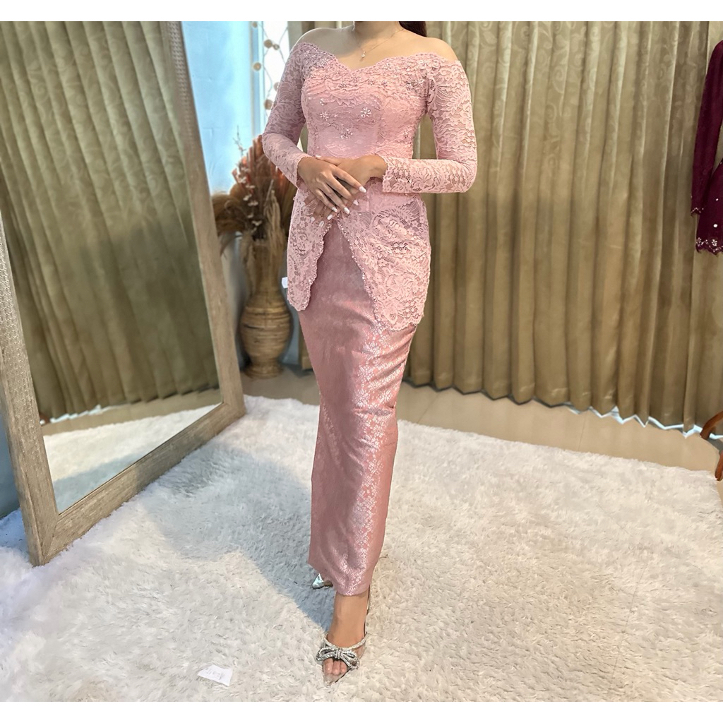 kebaya graduation kebaya engagement kebaya wedding kebaya tunangan kebaya wisuda kebaya modern ivory