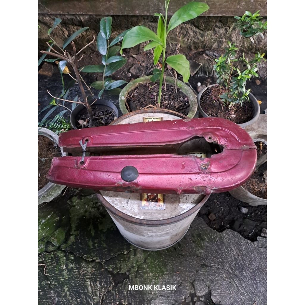 ketengkas gl100 gl125 ORIGINAL tutup rantai gl100 gl125 tutup rantai honda gl100 ketengkas gl 100 tu