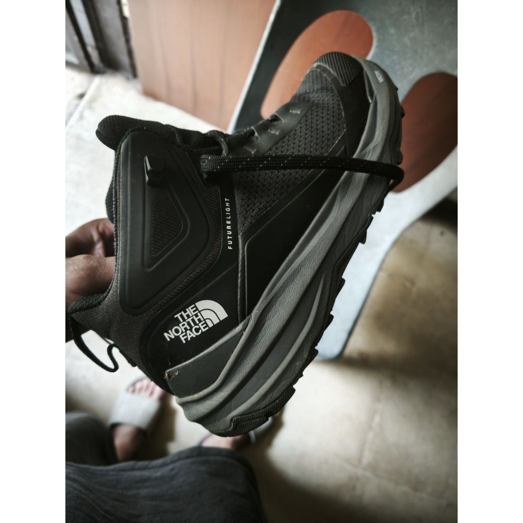 The North Face Vectiv Exploris 2 Mid Futurelight