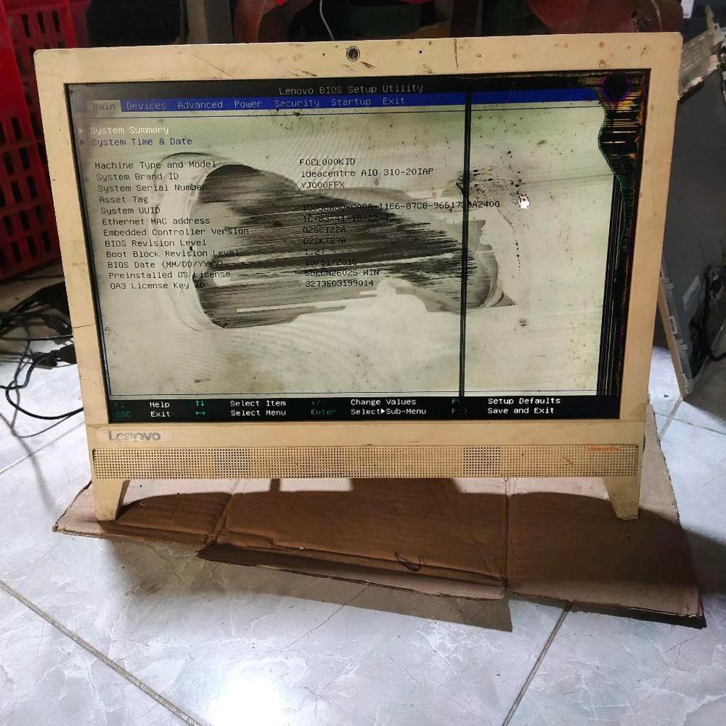 PC aio all in one Lenovo 310-20IAP mesin normal lcd pecah seadanya ya