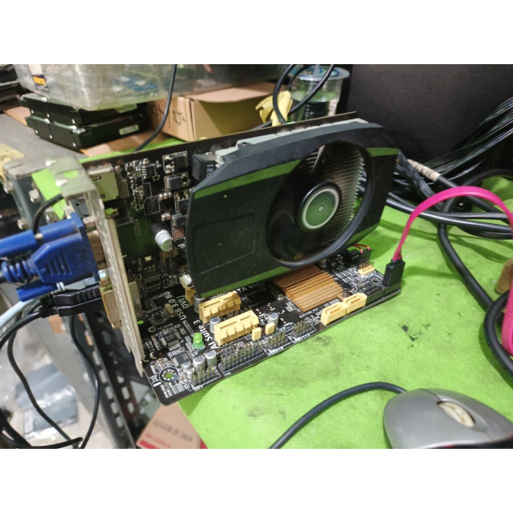 Vga card FAKE Nvidia Geforce EFFOXPRO GT640 2GB 128 BIT DDR3