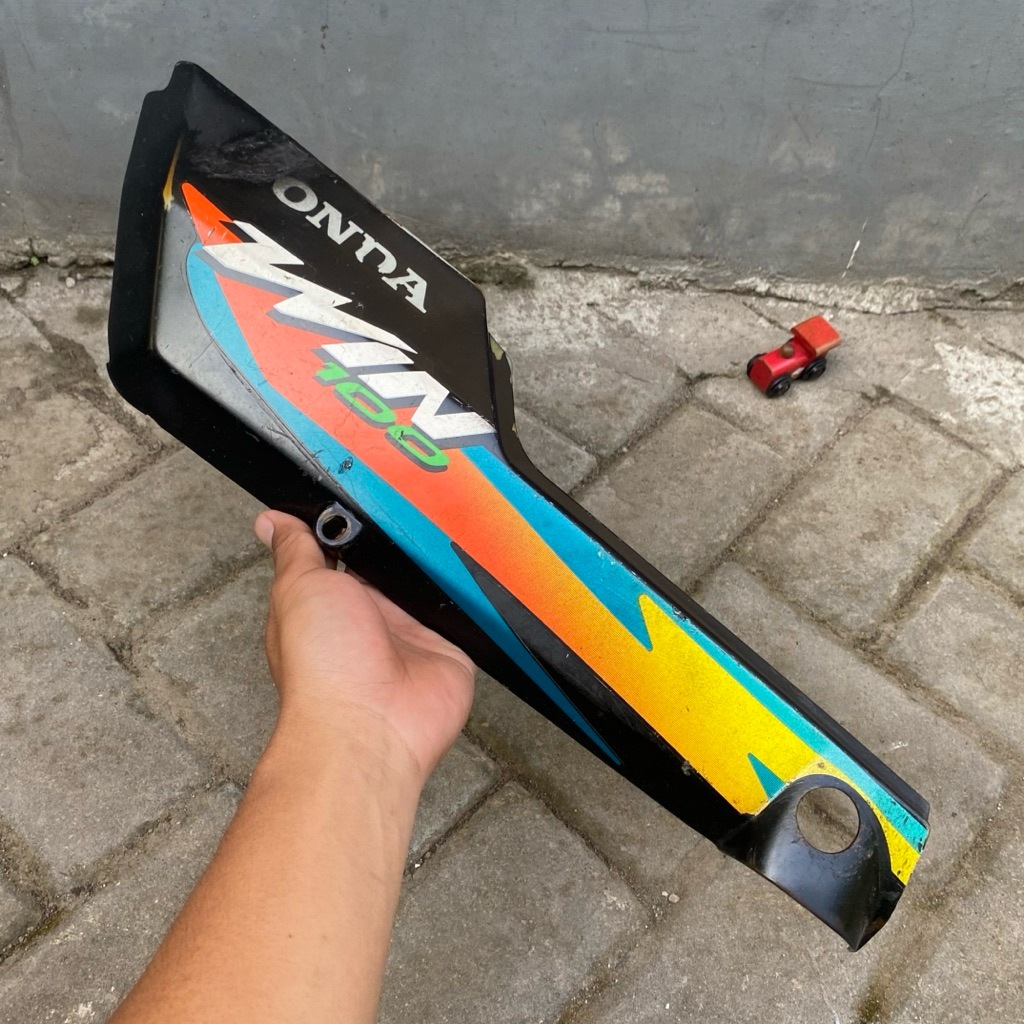tutup aki tepong aki kiri honda win win100 original