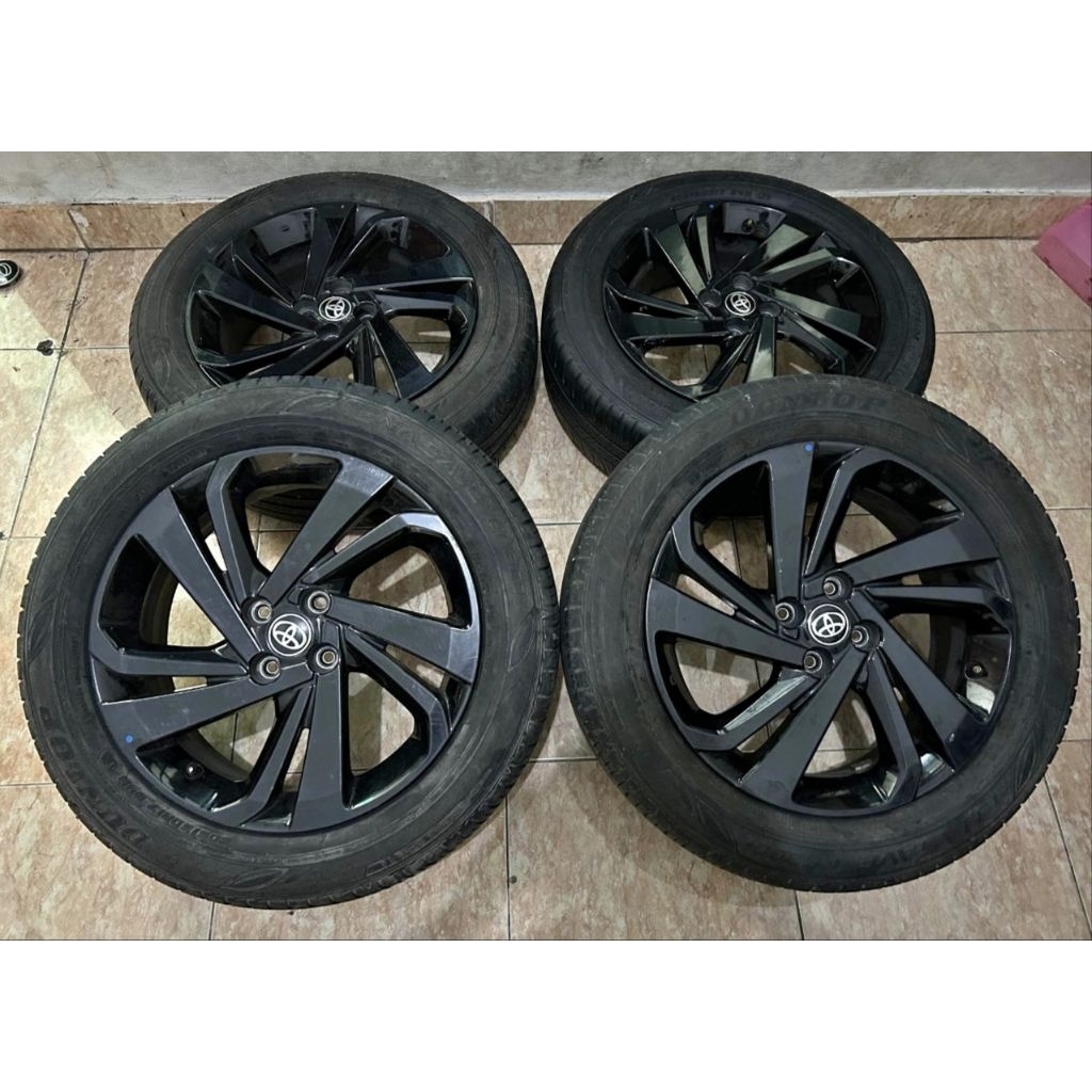 velg copotan toyota raize r17 + ban tebal 215/60 r17 Dunlop thn 2024