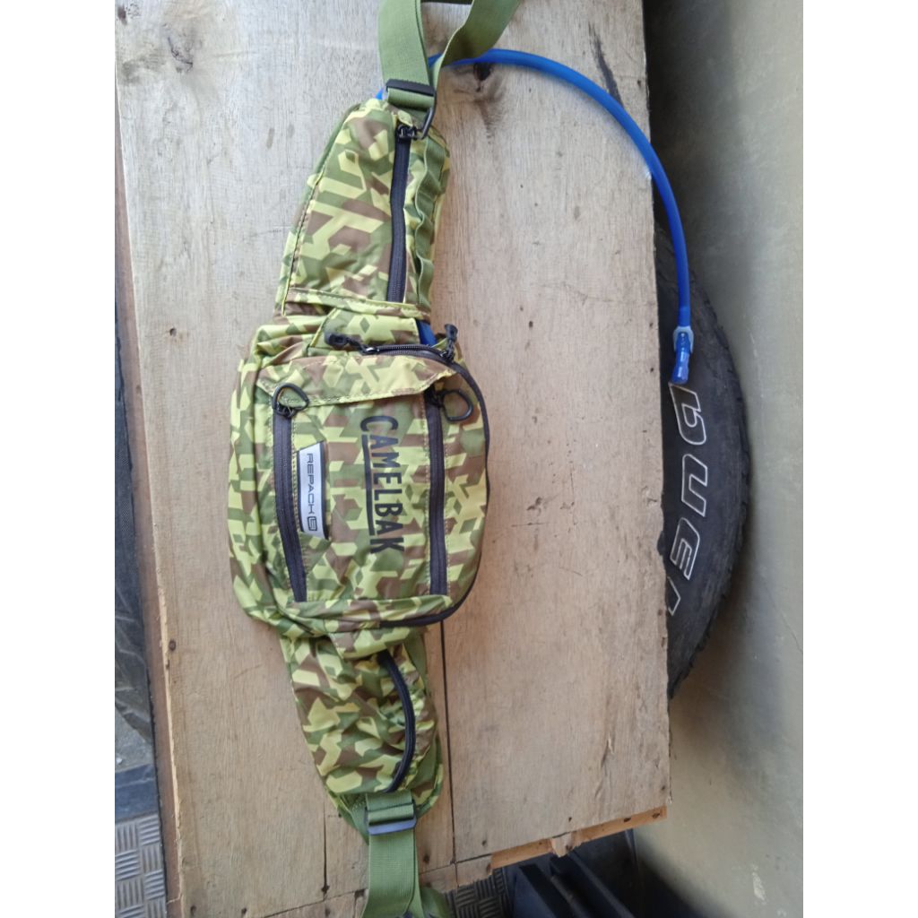 tas pinggang camelbak hydra tool