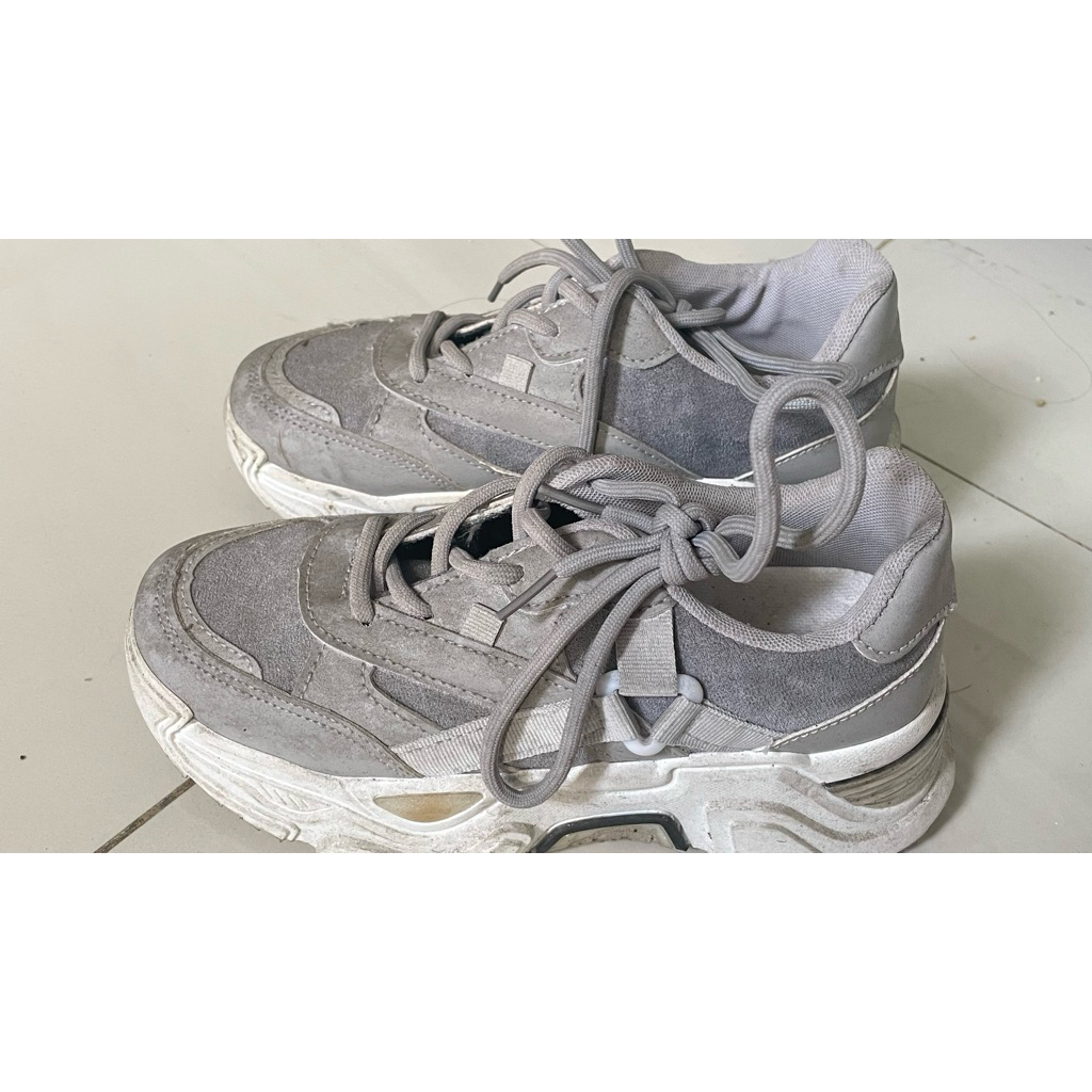PL SEPATU AMANDA JANES (minus kotor)