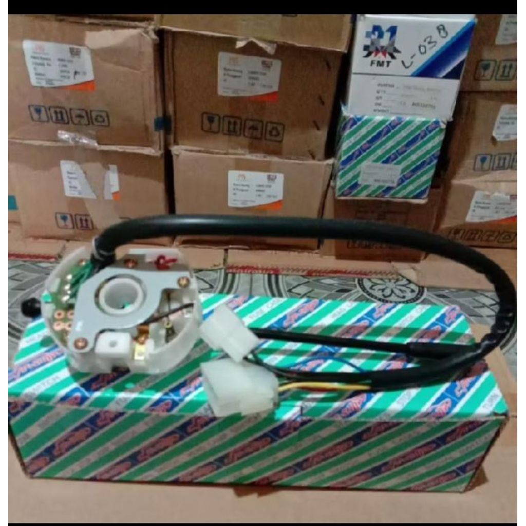 Saklar lampu sen COLT T120 lama barang bagus