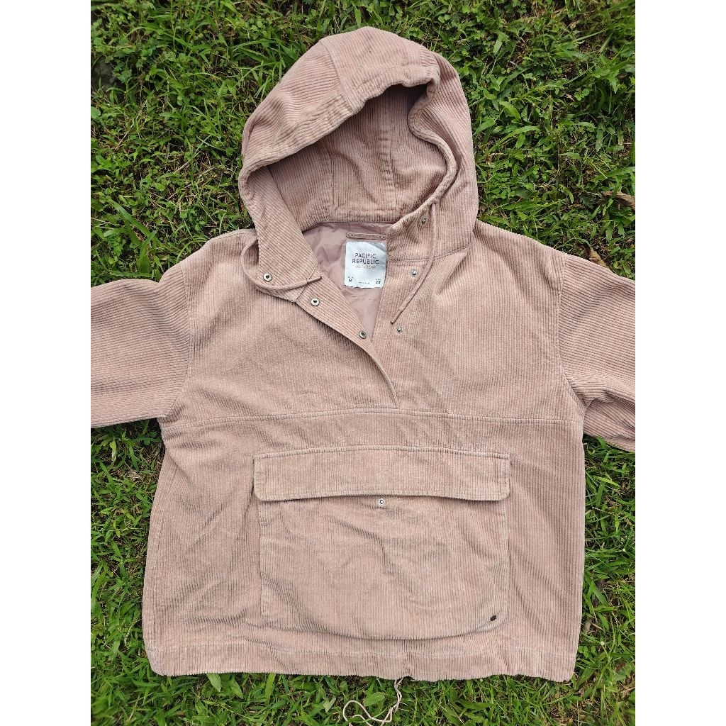 JAKET PASIFIC REPUBLIC PULL&BEAR