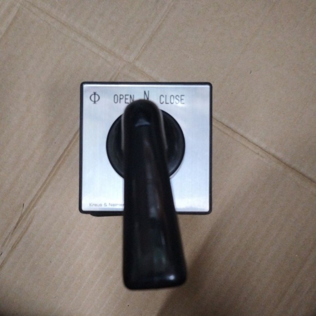 selector switch KRAUS NAIMER CA10B RIG148 4PULL