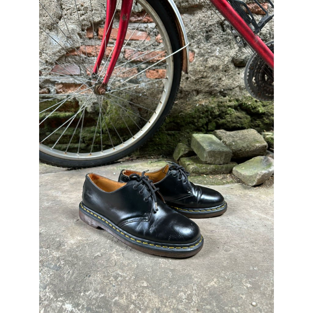 dr martens 1461