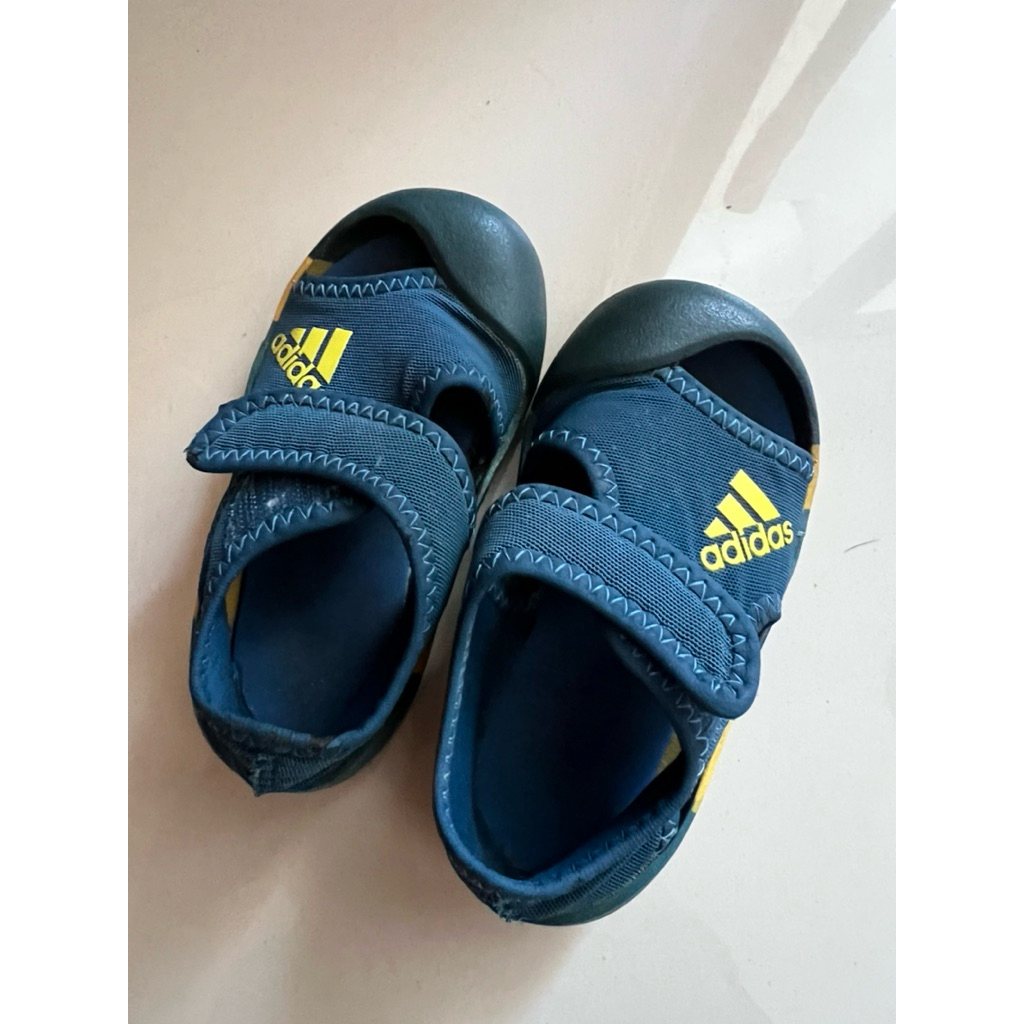 adidas sandal baby