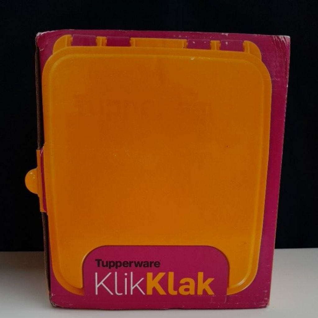 Klik Klak Tupperware Set