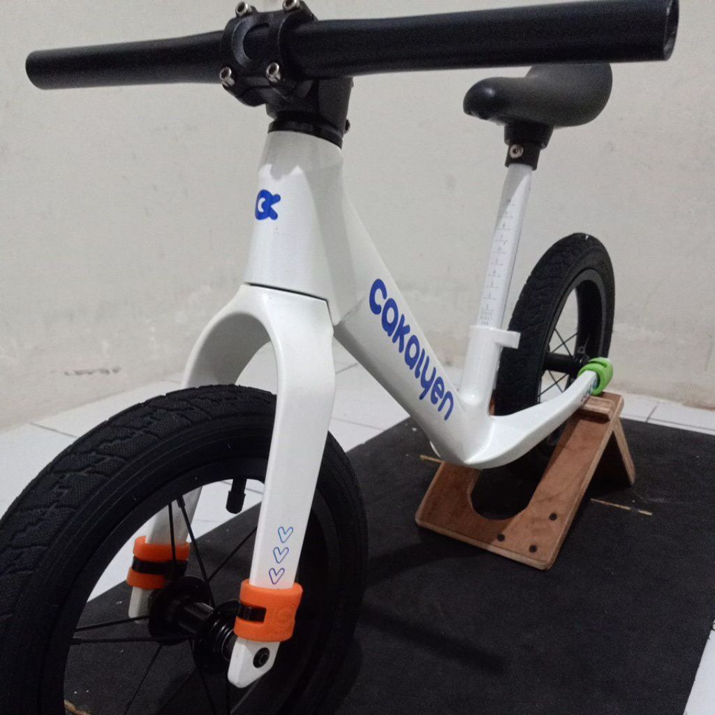 preloved pushbike balance bike / bekas / second