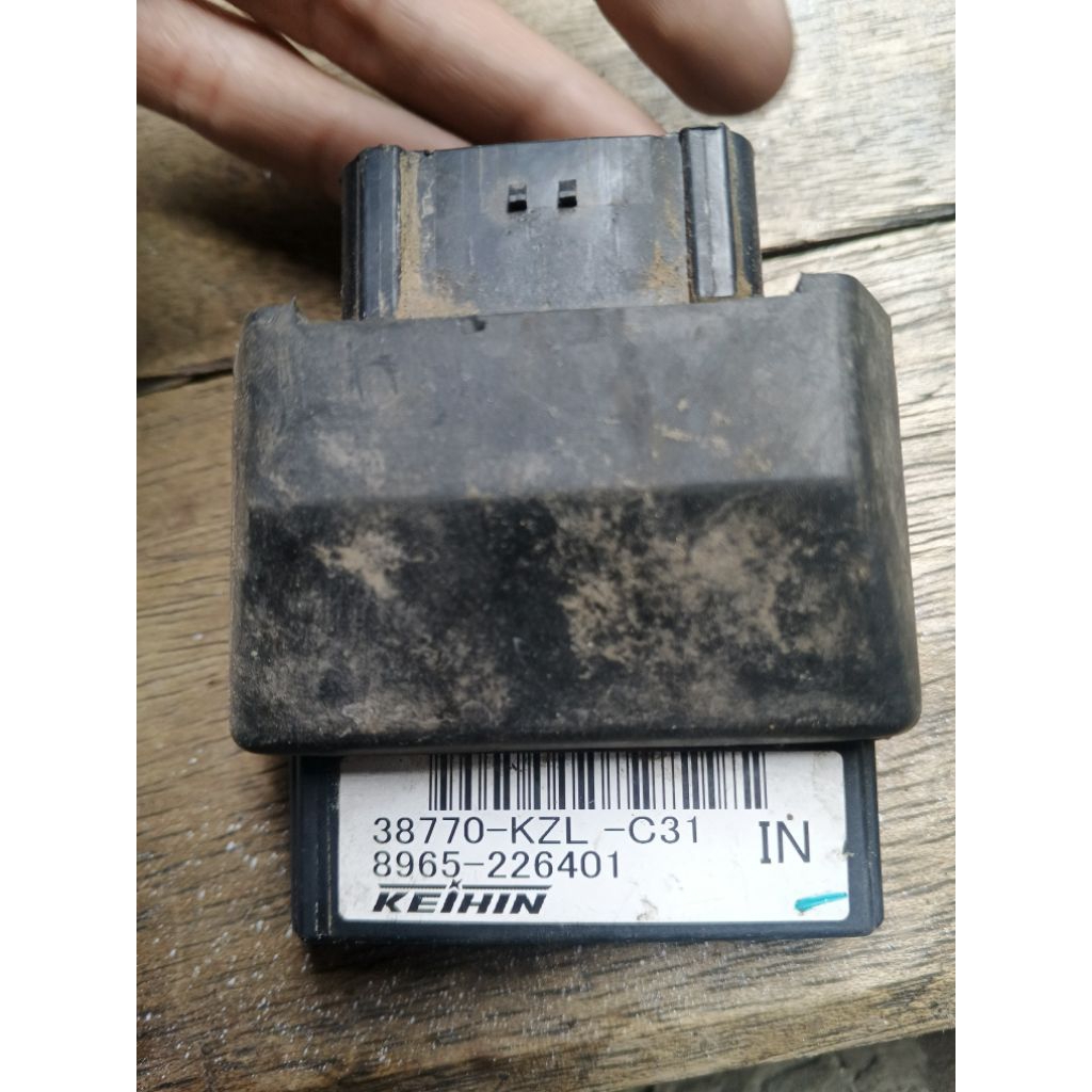 ECU CDI HONDA SPACY FI PNP BEAT FI SCOOPY FI STATER KASAR KZL ORI BEKAS COPOTAN