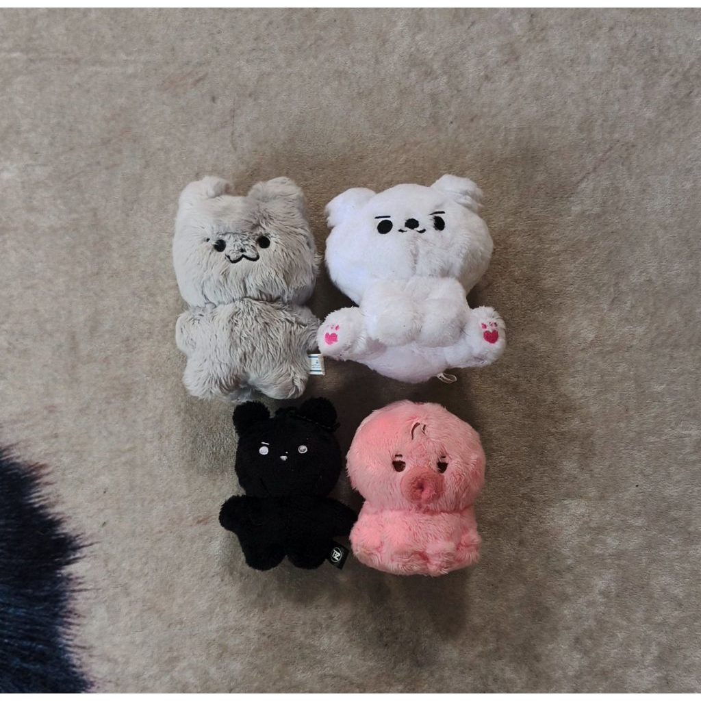 Doll Official The Boyz Keyring Hyunjae, Jyunyang Juyeon, Etti Sohn Seat Eric, Tteonko Sunwoo