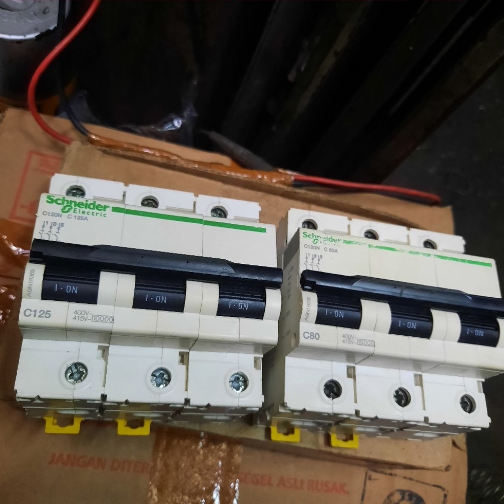 mcb schneider c120n 3p 80a 125a 3phase c120n