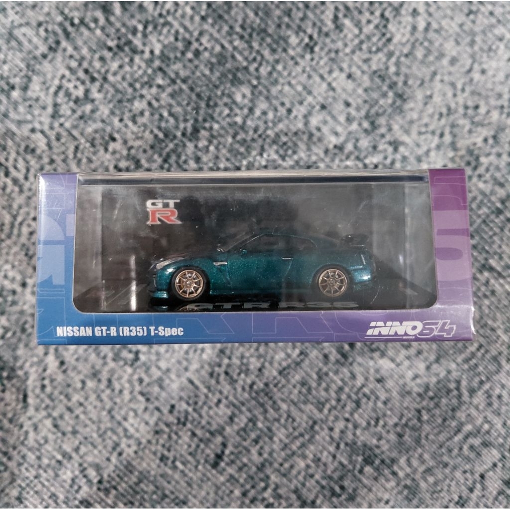 Inno64 Nissan R35 T-Spec Midnight Purple