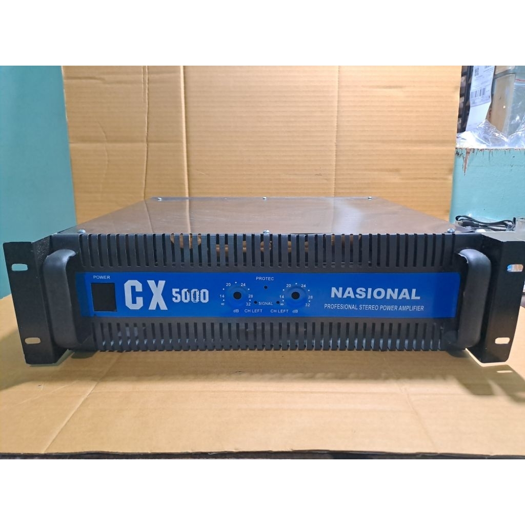 Box Power Amplifier Stereo Bahan Plat Kaleng  CX - 5000 * Promo * .