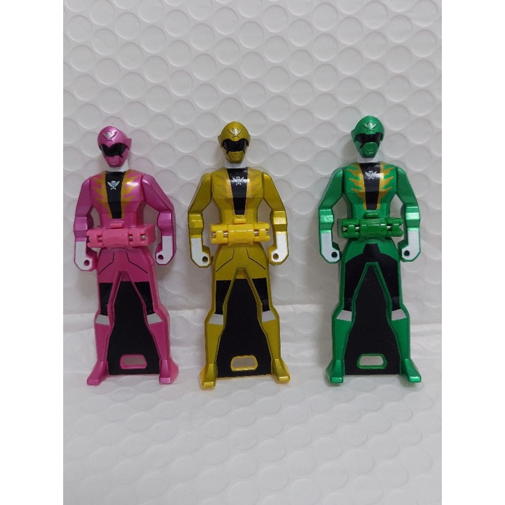Ranger Key Gokaiger Metallic Edition Hologram Power Ranger Key Pink,Yellow, Green