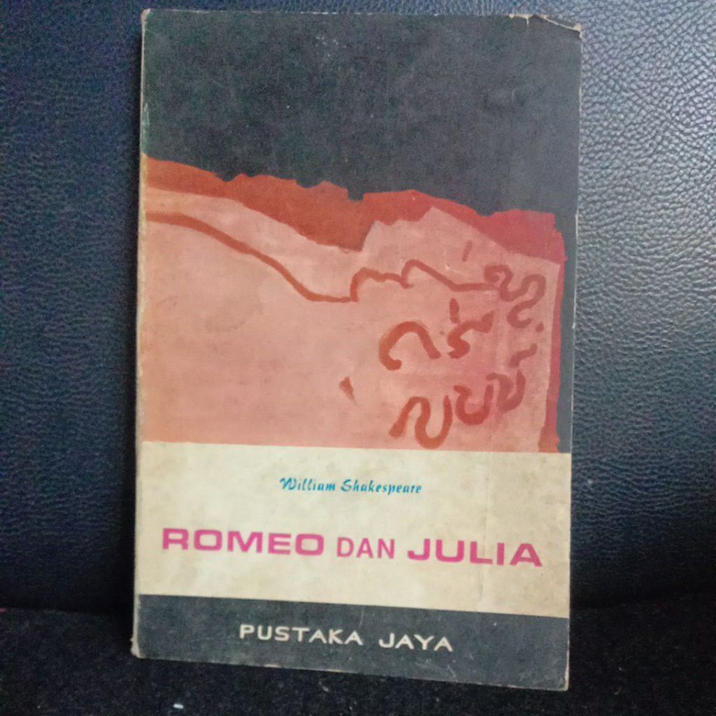 Romeo dan Julia by William Shakespeare,terbitan Pustaka Jaya