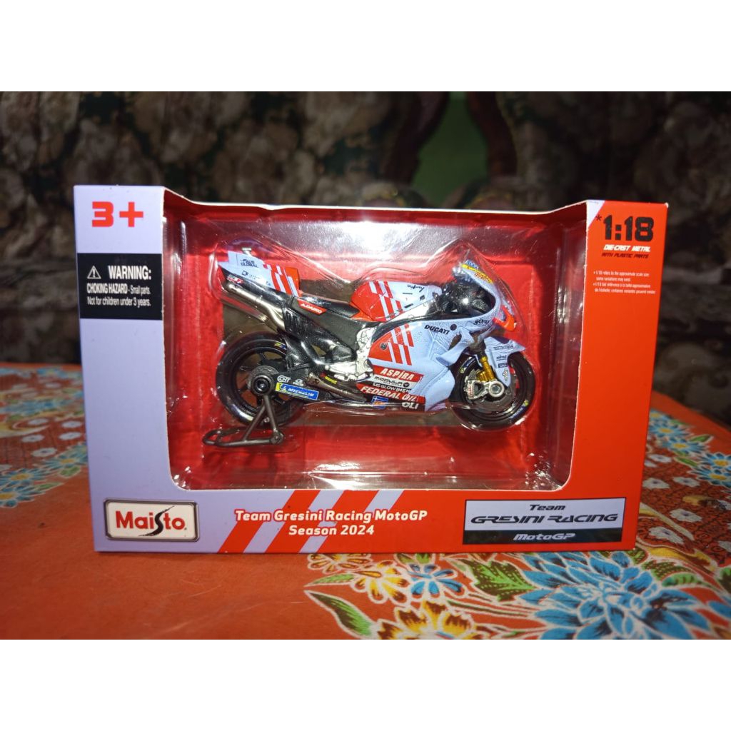 Diecast moto GP Alex Marquez scale 1:18