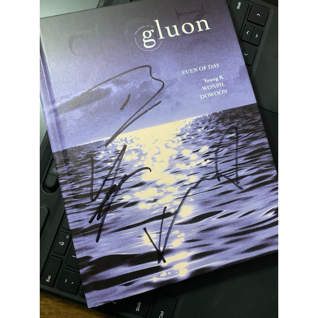 DAY6 GLUON SIGNED ALBUM