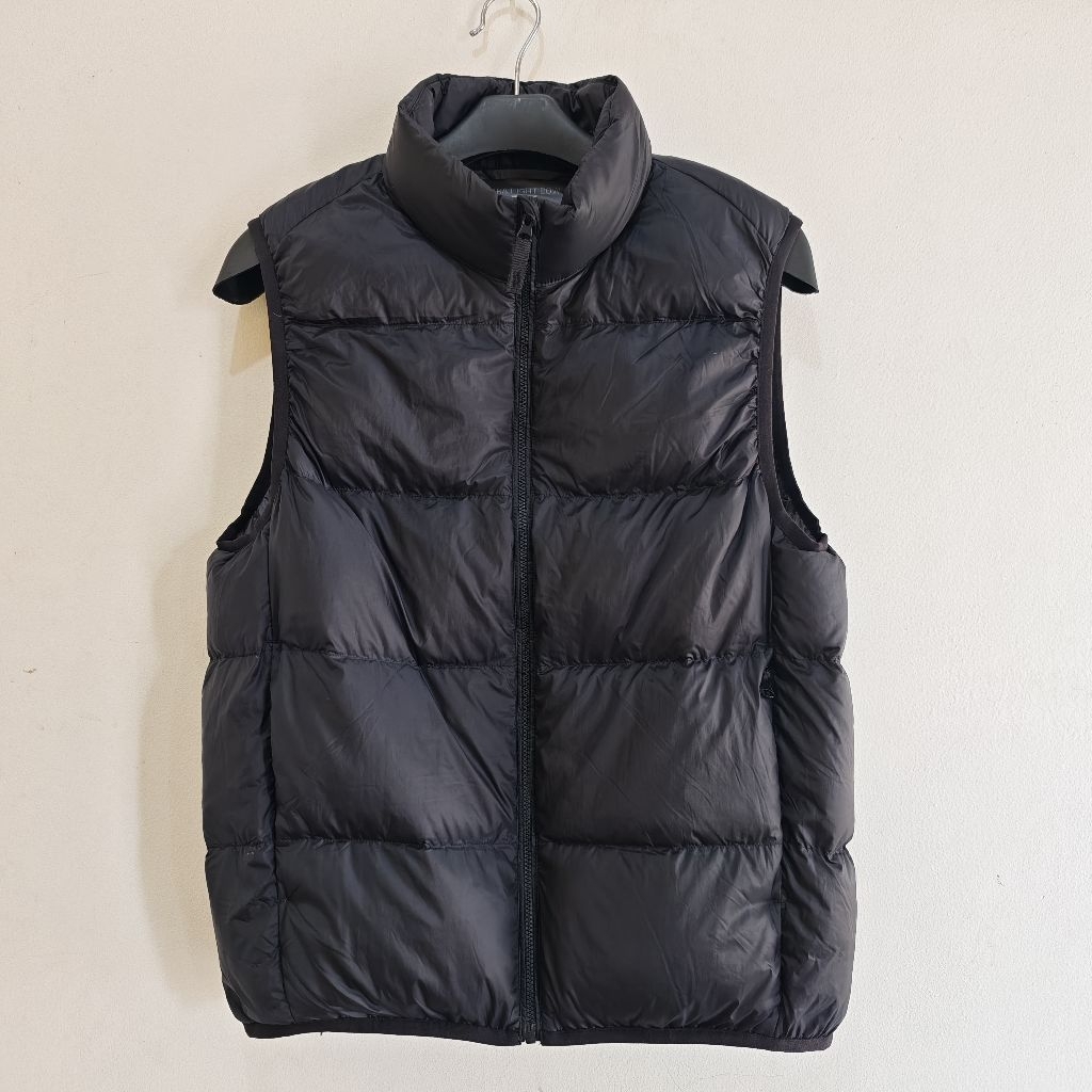 vest uniqlo ultralight down