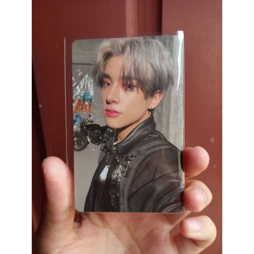 PHOTOCARD OFFICIAL ENHYPEN JAKE MANIFESTO DAY ONE JAKE GENG MOTOR