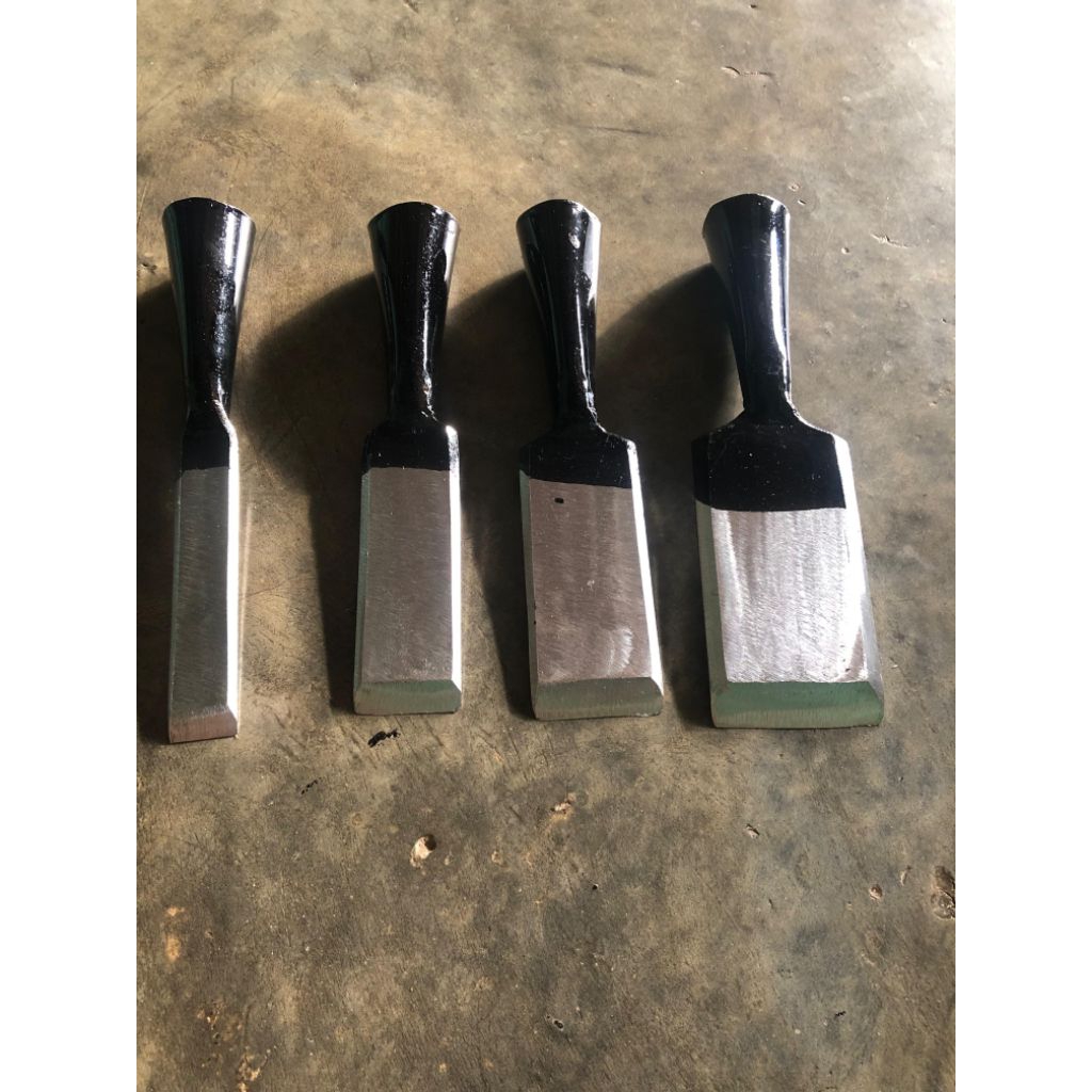 tatah pahat kayu//tatah bobok kayu//tatah baja