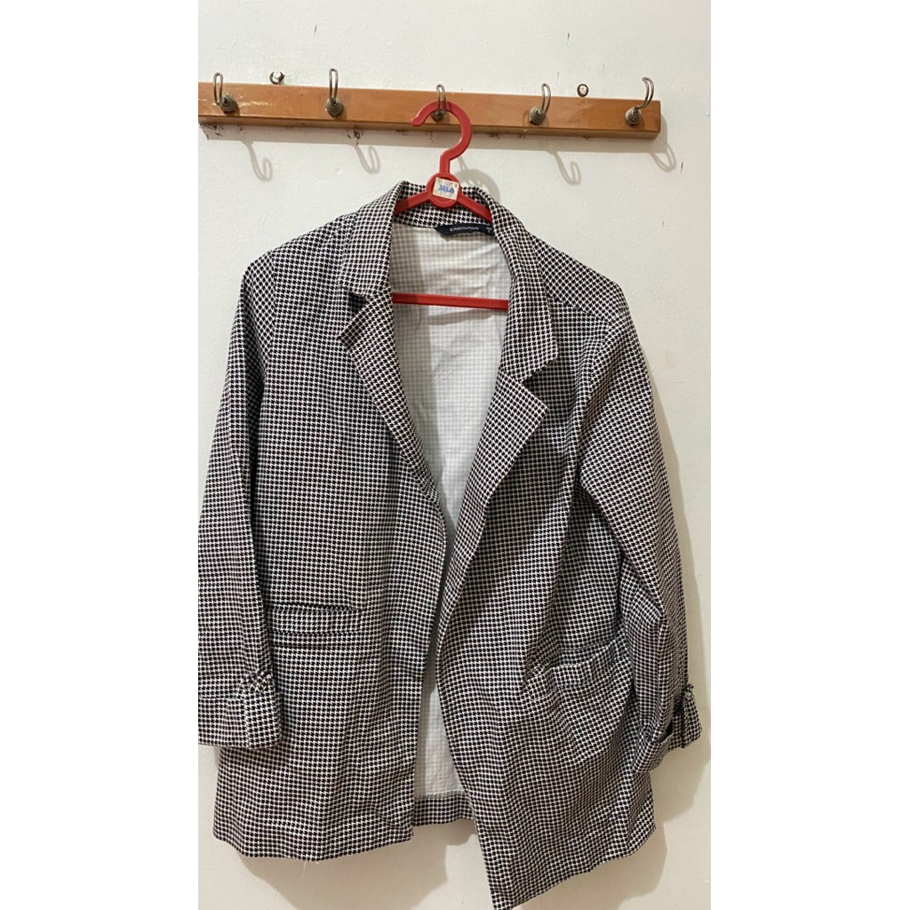 Preloved Executive Blazer Wanita